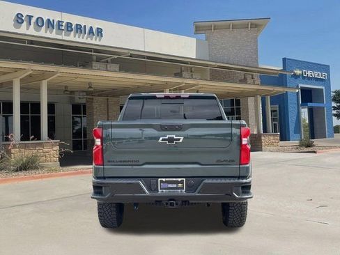 Used 2026 Chevrolet Silverado 1500 ZR2 w/ Dark Appearance Package AWD/4WD image 6