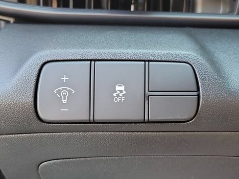 New 2026 Hyundai Elantra SEL Sport FWD image 19