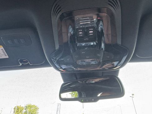 Certified 2023 Alfa Romeo Giulia Ti AWD/4WD image 21