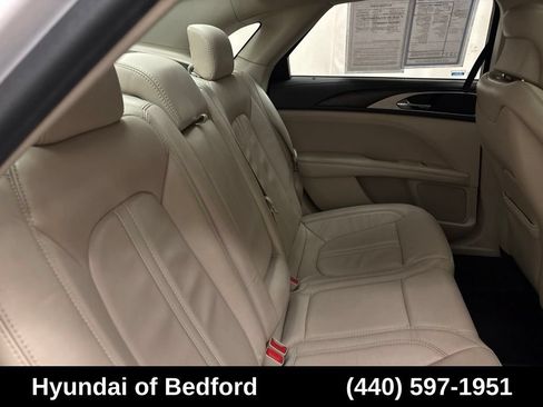 Used 2018 Lincoln MKZ Select w/ Select Plus Package AWD/4WD image 27