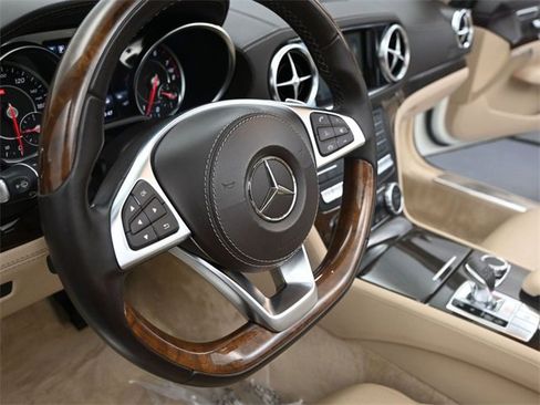 Used 2019 Mercedes-Benz SL 450 w/ Premium Package image 6