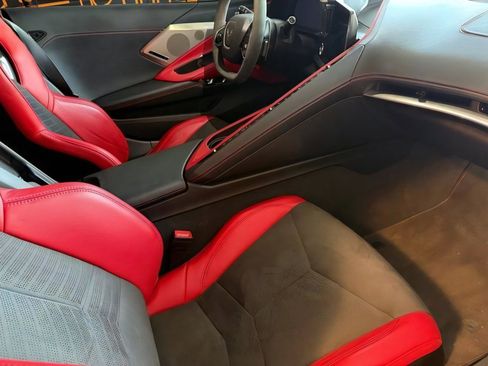 Used 2021 Chevrolet Corvette Stingray Preferred Cpe w/ 2LT RWD image 16