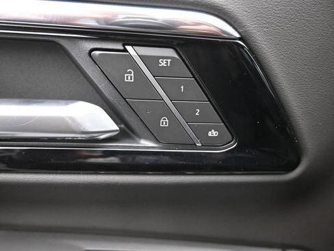 New 2026 Chevrolet Suburban Z71 image 20