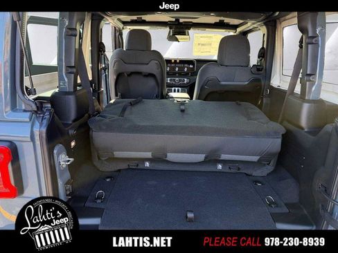 New 2026 Jeep Wrangler Rubicon image 13