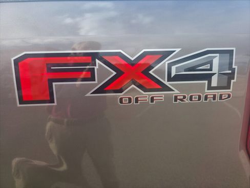 Used 2019 Ford F250 XLT w/ XLT Value Package AWD/4WD image 20