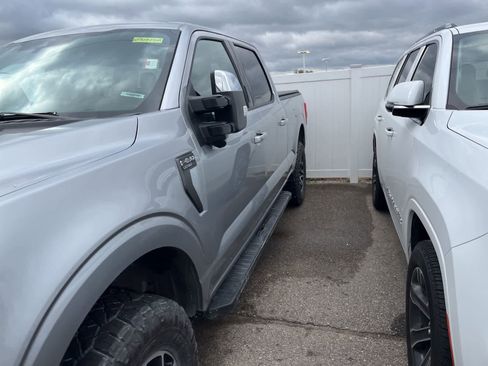 Used 2022 Ford F150 Lariat w/ Equipment Group 502A High image 5