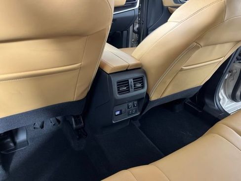 Used 2021 Nissan Rogue Platinum FWD image 46