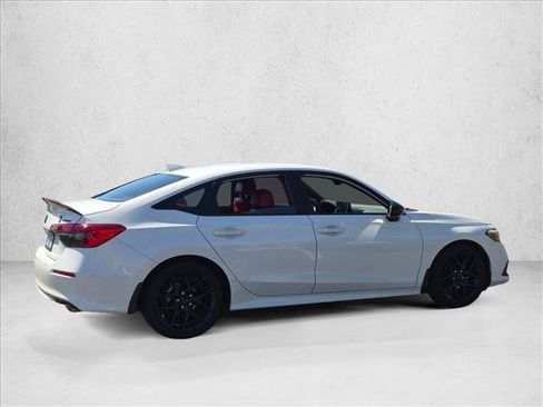 Used 2022 Honda Civic Sport image 4