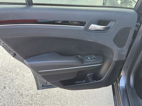 Used 2022 Chrysler 300 S RWD image 17