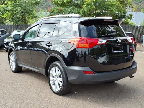 Used 2014 Toyota RAV4 Limited w/ Technology Package FWD image 7