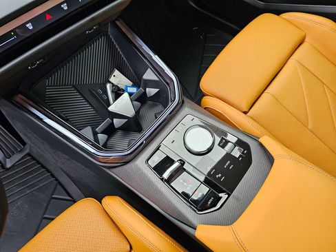 Used 2026 BMW X3 xDrive30 w/ Premium Package image 24