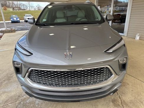 Used 2024 Buick Encore GX Avenir w/ Avenir Convenience Package image 7