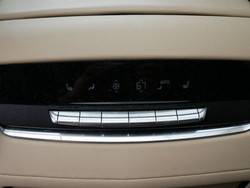 Used 2023 Cadillac Escalade Premium Luxury w/ LPO, Radiant Package AWD/4WD image 12