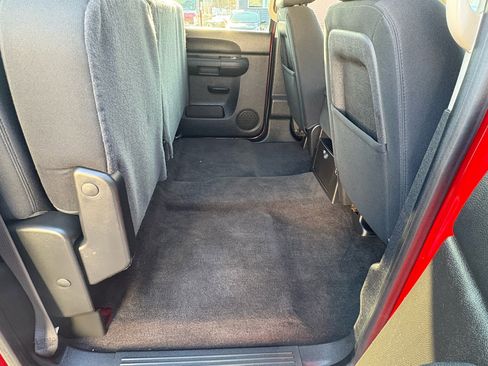 Used 2013 Chevrolet Silverado 3500 LT w/ Convenience Package image 25