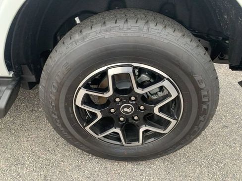 New 2025 Ford Bronco Outer Banks image 28