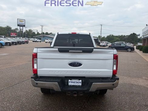 Used 2019 Ford F250 Lariat w/ Lariat Value Package AWD/4WD image 4