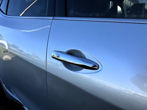 Used 2017 Nissan Maxima 3.5 SV FWD image 11