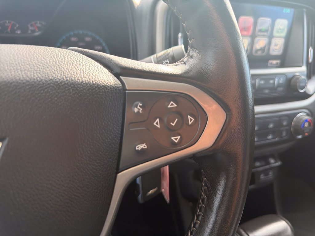 Used 2016 Chevrolet Colorado Z71 AWD/4WD image 7