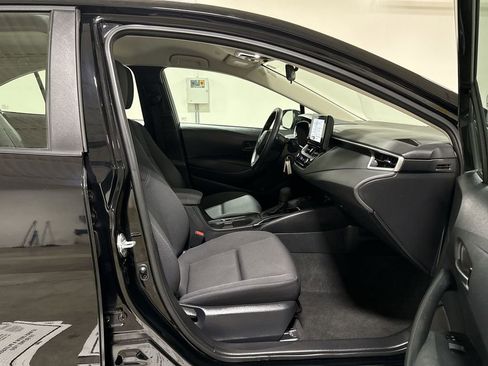 Used 2024 Toyota Corolla LE image 21