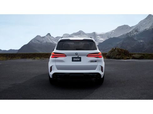 New 2026 BMW X5 M Competition image 5