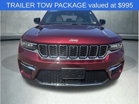 Used 2025 Jeep Grand Cherokee Limited w/ Luxury Tech Group II AWD/4WD image 7
