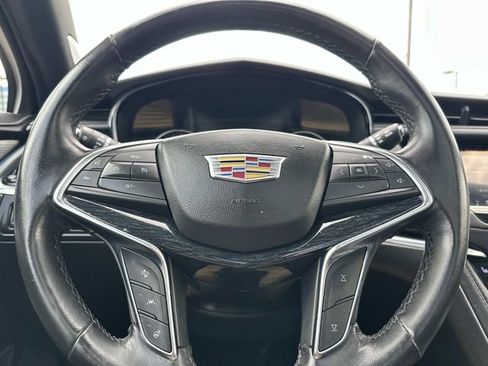 Used 2023 Cadillac XT5 Premium Luxury FWD image 20