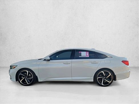 Used 2019 Honda Accord Sport image 9