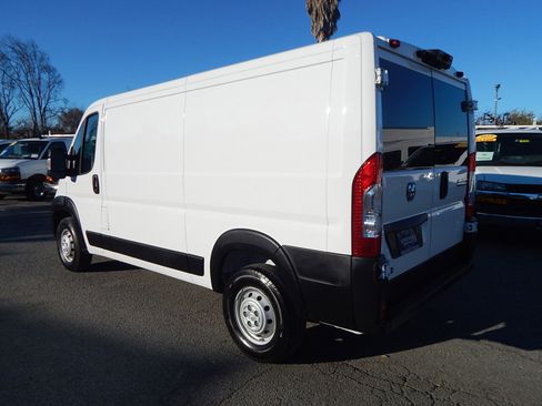 Used 2023 RAM ProMaster 2500 image 6