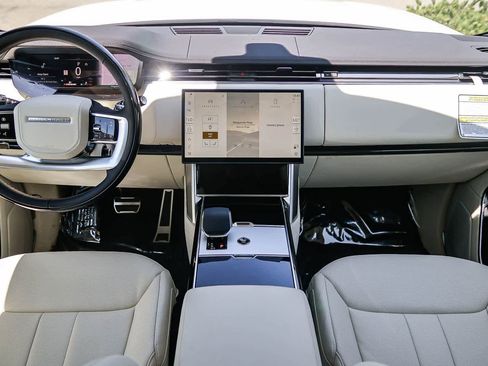 New 2026 Land Rover Range Rover SE AWD/4WD image 12
