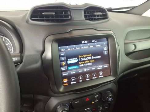 Used 2023 Jeep Renegade Altitude AWD/4WD image 21