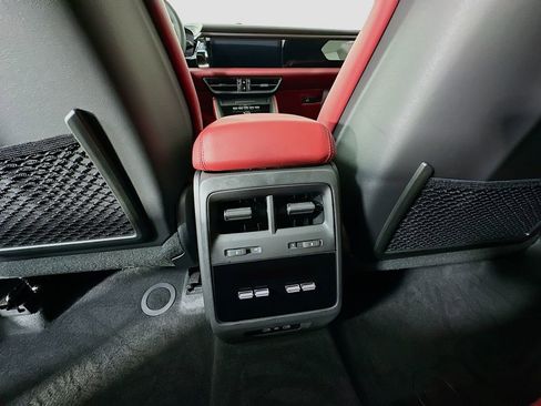 New 2026 Porsche Macan Electric image 27