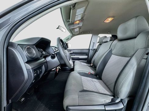 Used 2015 Toyota Tundra SR5 AWD/4WD image 9