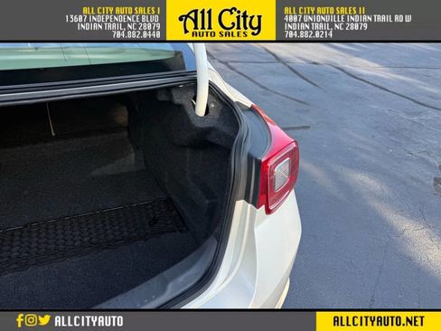 Used 2014 Chevrolet Malibu LTZ image 35