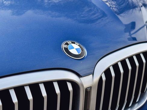 Used 2023 BMW X3 xDrive30i w/ Convenience Package image 9