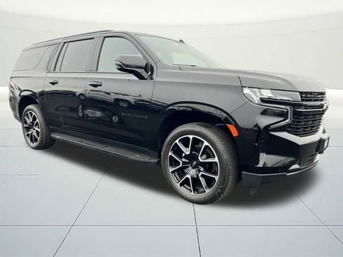 Certified 2024 Chevrolet Suburban RST w/ Luxury Package image 7