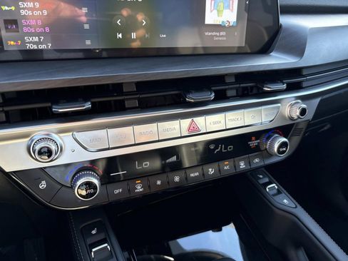 Used 2025 Kia Telluride EX X-Line image 34