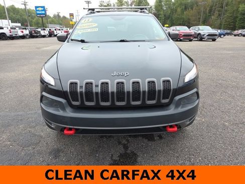 Used 2015 Jeep Cherokee Trailhawk w/ Cold Weather Group image 3