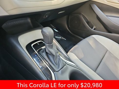 Used 2024 Toyota Corolla LE FWD image 24