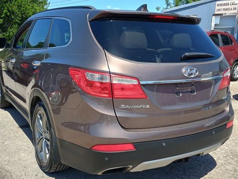 Used 2015 Hyundai Santa Fe GLS w/ Option Group 03 FWD image 2