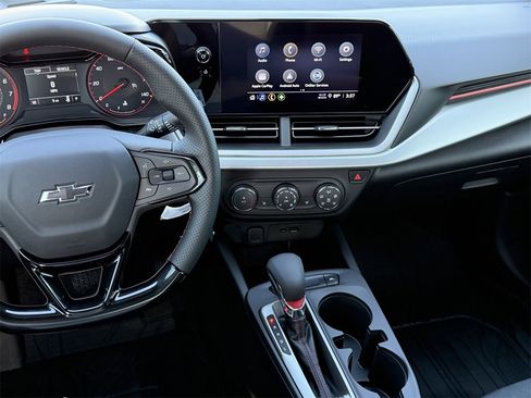 New 2026 Chevrolet Trax RS w/ Driver Confidence Package image 15