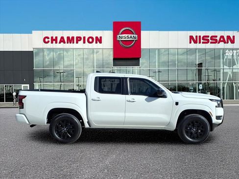 New 2026 Nissan Frontier SV w/ SV Convenience Package AWD/4WD image 8