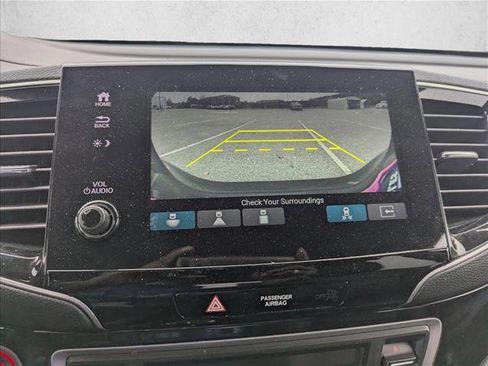 Used 2022 Honda Pilot Elite image 18