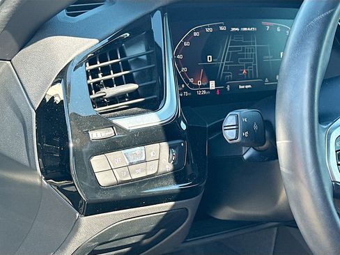 Used 2020 BMW Z4 M40i w/ Executive Package image 10