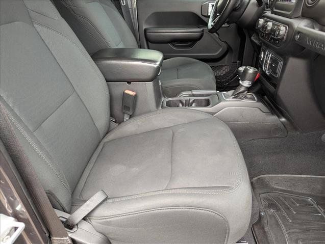Used 2018 Jeep Wrangler Unlimited Sport S AWD/4WD image 20