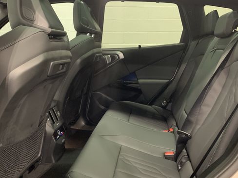 Certified 2026 BMW X3 xDrive30i w/ M Sport Package AWD/4WD image 29