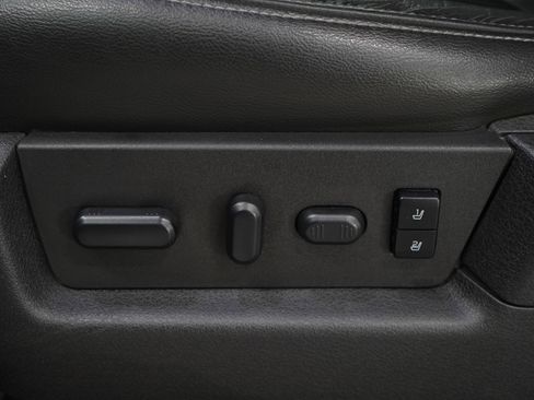 Used 2013 Ford F150 Lariat w/ Luxury Equipment Group AWD/4WD image 25