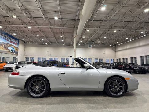 Used 2004 Porsche 911 Carrera 4 image 35