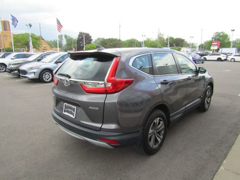 Used 2018 Honda CR-V LX image 5