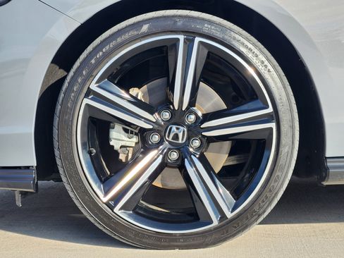 Certified 2023 Honda Accord Sport image 11