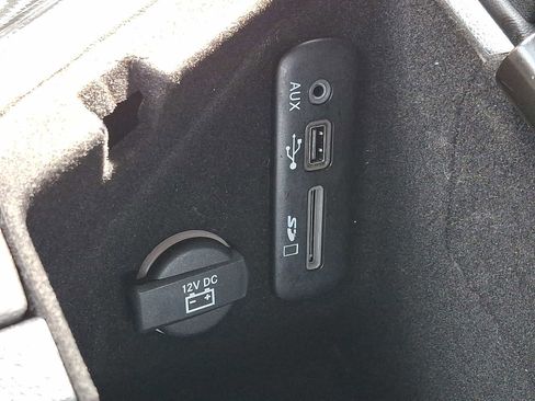 Used 2016 Dodge Challenger R/T Scat Pack w/ Leather Interior Group image 25